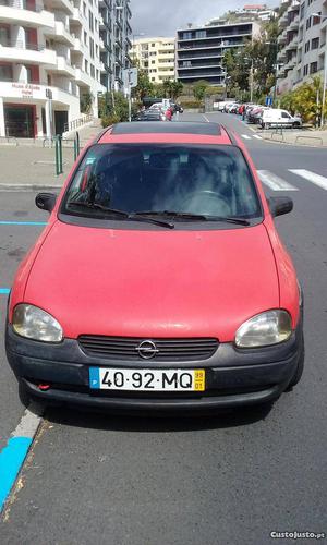 Opel Corsa B Janeiro/99 - à venda - Ligeiros Passageiros,