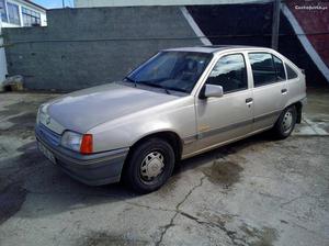 Opel Kadett 1.4 GPL Abril/90 - à venda - Ligeiros