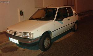 Peugeot 205 xad Fevereiro/92 - à venda - Comerciais / Van,