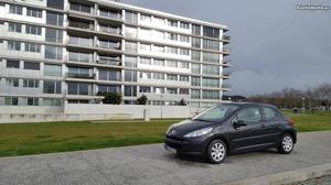 Peugeot 207 Reservado Julho/06 - à venda - Ligeiros