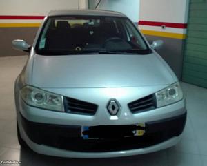 Renault Mégane Executive 1,5 Dci Janeiro/05 - à venda -