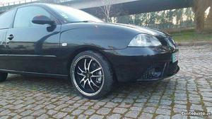 Seat Ibiza 6l 130 Abril/03 - à venda - Ligeiros