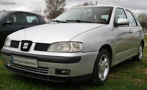 Seat Ibiza  MPI Setembro/00 - à venda - Ligeiros