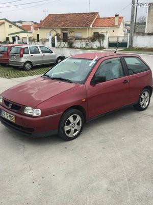 Seat Ibiza d Novembro/98 - à venda - Comerciais / Van,