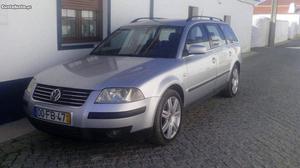 VW Passat highline Março/04 - à venda - Ligeiros