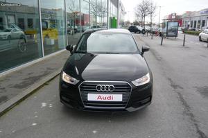 Audi A1 1.0TFSI Sportback Janeiro/16 - à venda - Ligeiros