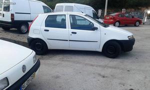 Fiat Punto como novo Julho/00 - à venda - Ligeiros