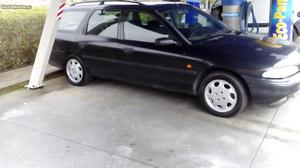 Ford Mondeo 1.8 td Novembro/96 - à venda - Ligeiros