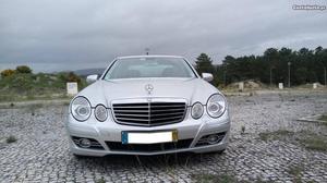 Mercedes-Benz E 220 CDi Avantgarde Novembro/06 - à venda -