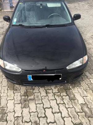 Mitsubishi Colt 1.3 Junho/96 - à venda - Ligeiros