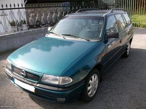 Opel Astra  tds Janeiro/97 - à venda - Ligeiros