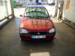 Opel Corsa B 1.2 i Maio/96 - à venda - Ligeiros