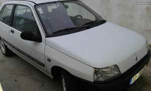 Renault Clio 1.9 Novembro/94 - à venda - Ligeiros