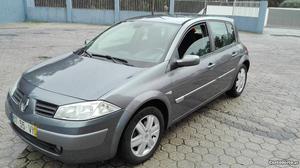 Renault Mégane 1.5 dci Agosto/03 - à venda - Ligeiros