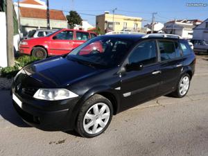 Renault Mégane Break 1.5 DCI 105cv Julho/06 - à venda -