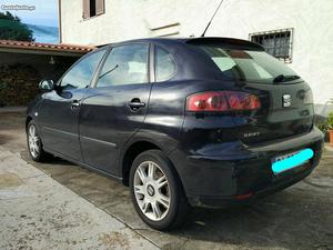 Seat Ibiza 1.4 TDI Maio/04 - à venda - Ligeiros