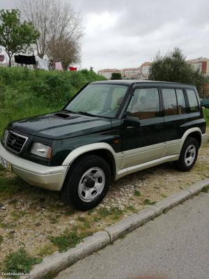 Suzuki Grand Vitara 2.0 GR td Agosto/97 - à venda -