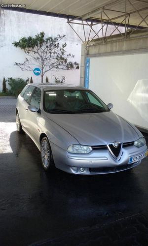 Alfa Romeo 156 sportwagon Dezembro/00 - à venda -