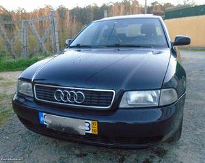 Audi A4 1.9 TDI 110 cv Outubro/97 - à venda - Ligeiros