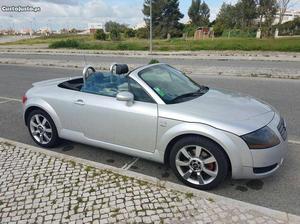 Audi TT 180cv Fevereiro/00 - à venda - Descapotável /