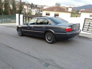 BMW 725 tds 170 cv c/ novo Julho/96 - à venda - Ligeiros