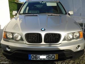 BMW X5 tecto pele Novembro/01 - à venda - Ligeiros