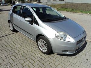 Fiat Grande Punto 1.3 JTD 90cv A/C Março/09 - à venda -