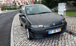 Fiat Punto 1.2 Março/02 - à venda - Ligeiros Passageiros,