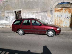 Ford Escort 1.4 Março/96 - à venda - Ligeiros Passageiros,