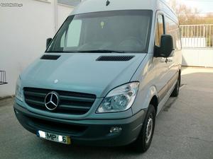 Mercedes-Benz Vito 313 CDI Janeiro/12 - à venda -