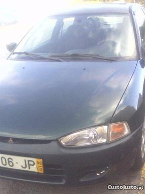 Mitsubishi Colt 1.3 Fevereiro/99 - à venda - Ligeiros