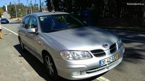 Nissan Almera 1.5 Setembro/02 - à venda - Ligeiros