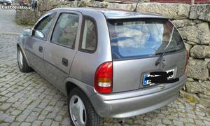 Opel Corsa 1.2s 5 portas jll Dezembro/96 - à venda -