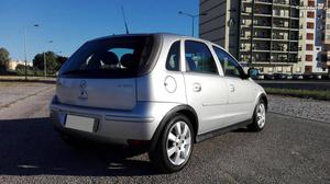 Opel Corsa 1.3 CDTI Automático Fevereiro/06 - à venda -