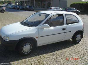 Opel Corsa 1.7 Janeiro/97 - à venda - Comerciais / Van,