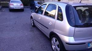 Opel Corsa CDTI 5P KM Maio/04 - à venda - Ligeiros