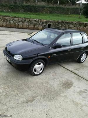 Opel Corsa b Maio/97 - à venda - Ligeiros Passageiros,