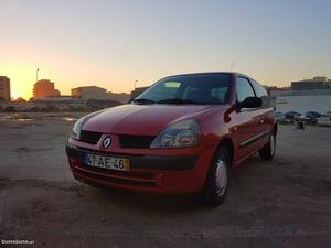 Renault Clio 1.5 DCI Ac Maio/05 - à venda - Ligeiros