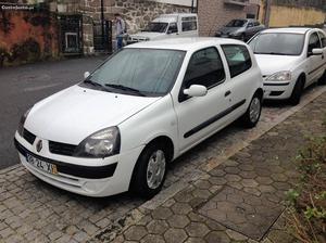 Renault Clio 1.5 DCI Ar Cond Maio/04 - à venda - Comerciais