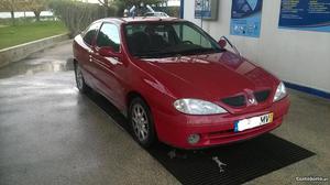 Renault Mégane coupe v Fevereiro/99 - à venda -