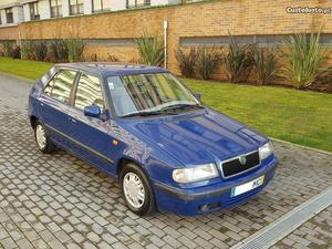 Skoda Felicia 1.9 D Outubro/98 - à venda - Comerciais /