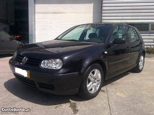 VW Golf mkv Abril/01 - à venda - Ligeiros