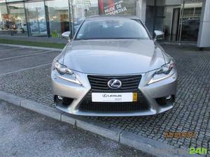 Lexus IS 300h Executive+