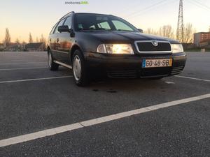 Skoda Octavia Break 1.6 Ambiente