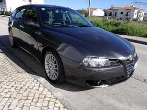 Alfa Romeo 156 SW 1.9 MJet 150cv Junho/06 - à venda -