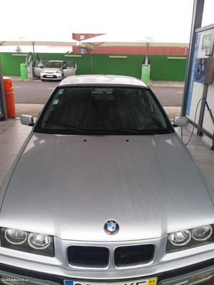 BMW 318 Bmw318 Setembro/97 - à venda - Ligeiros