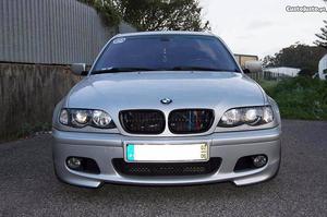 BMW 330 E46 Touring 330d Junho/02 - à venda - Ligeiros