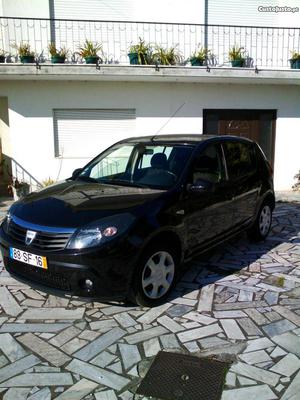 Dacia Sandero Mpi 1.4 GPL Julho/10 - à venda - Ligeiros