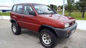 Nissan Terrano 2.7 SLX Junho/94 - à venda - Pick-up/