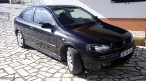 Opel Astra 2.0 DTI Sportan Julho/01 - à venda - Comerciais